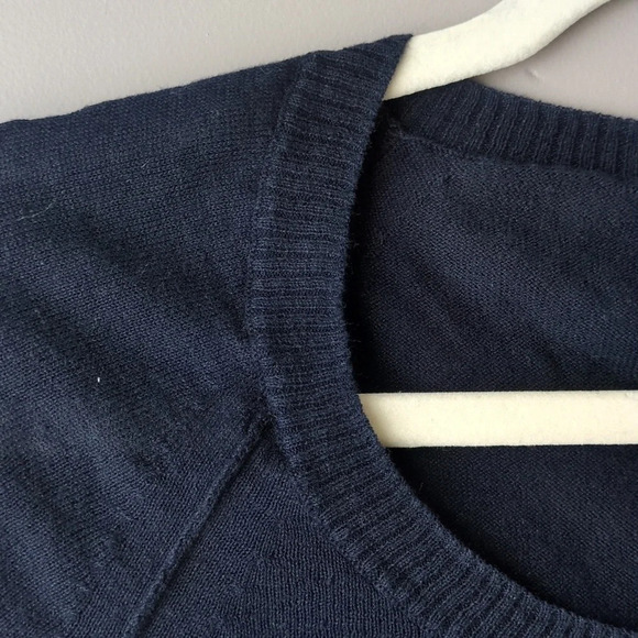 J. Crew Men's Linen Cotton Blend Navy Blue Sweater M - Picture 4 of 6